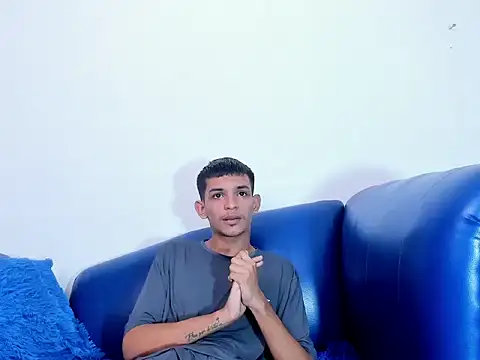 littlecum18 ওয়েবক্যাম শো
