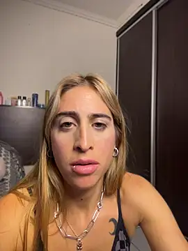 NicoleWilder's Live XXX Chat