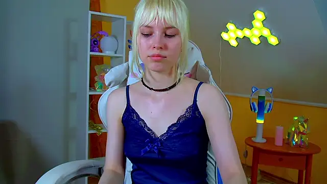دردشة HannahHollis الجنسية المباشرة