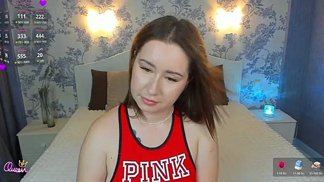 Emily__Bliss 现场XXX聊天