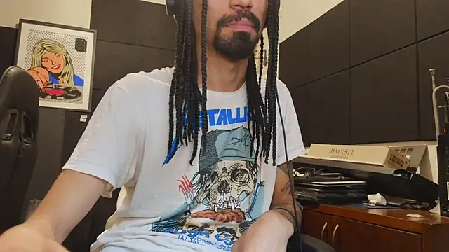 FavelaDaddyCum Chat XXX in diretta