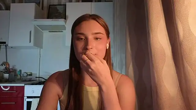 LissaBliss Adlı Modelin Canlı XXX Sohbeti
