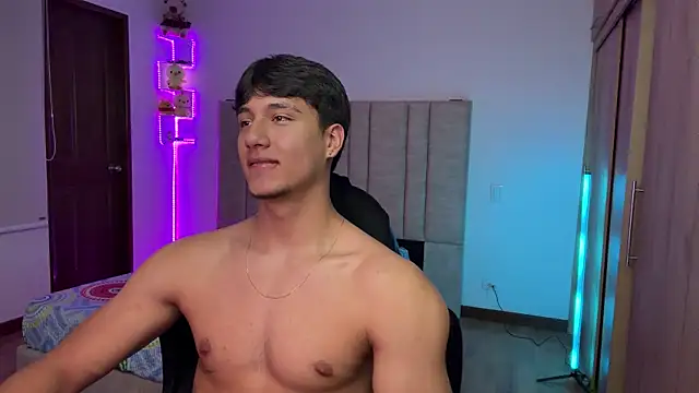 Czat XXX na żywo – CHRIS_MORGAN1