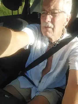 slaveman4you Live XXX Chat