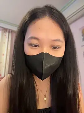 Rinni_nii's Live XXX Chat