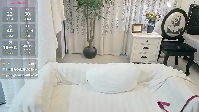 NANA-EET Adlı Modelin Canlı XXX Sohbeti