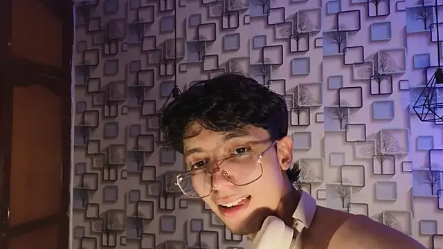 دردشة Twink_Sebas7 الجنسية المباشرة