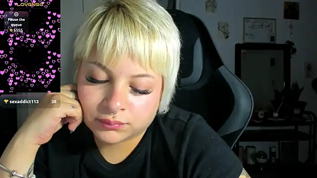 Онлайн чат XXX sammymoon
