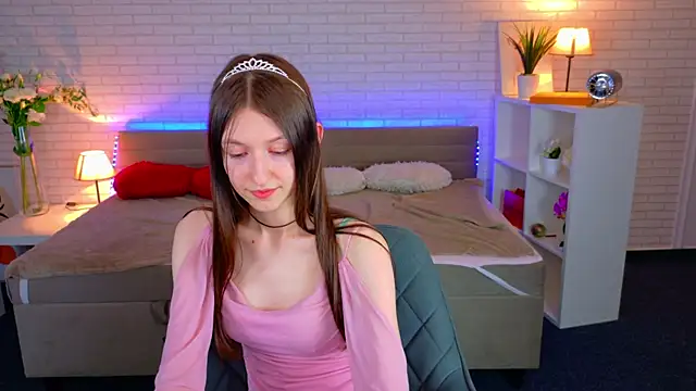 MilanaStr offline XXX-chat