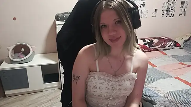 ViolettaCatechini Chat XXX in diretta