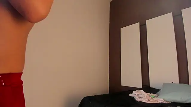 Živý XXX chat Laura_serena
