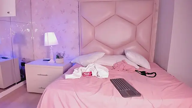 Živý XXX chat Nasly_Moore