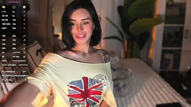 ParisianDoll's Live XXX Chat