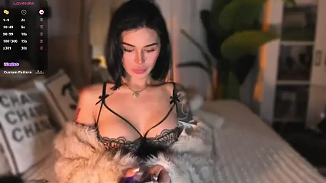 Chat +18 de ParisianDoll ao vivo