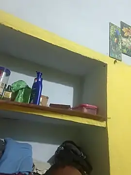 Priyasexcpl Chat XXX in diretta