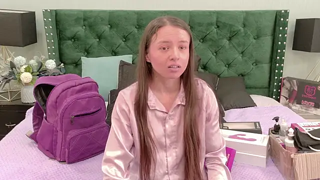 Онлайн чат XXX VioletaNova
