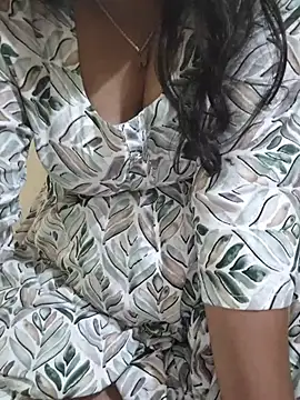 Marathi_Priyanka_Kunal Chat XXX in diretta