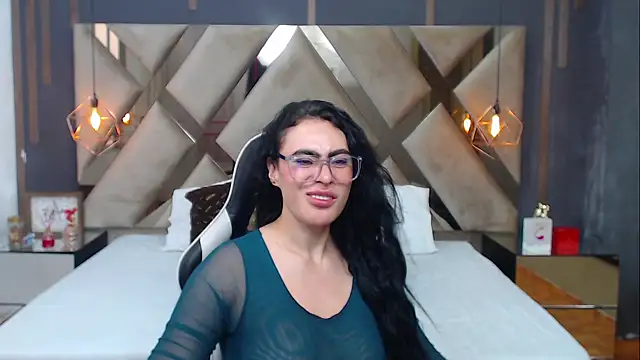 MartinaaFit's Live XXX Chat