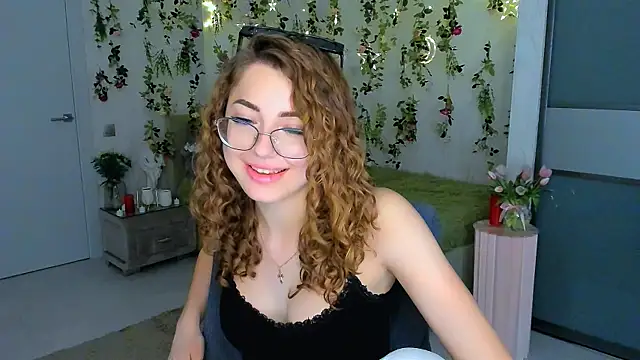 צ'אט XXX בשידור חי של SereneFlame
