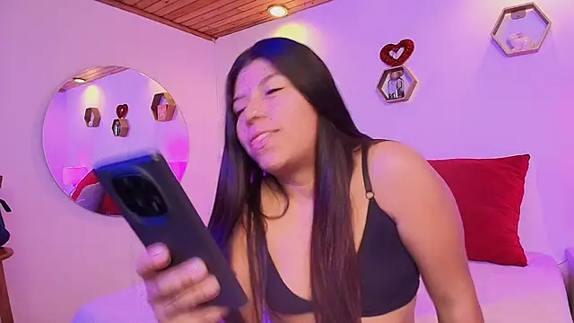Chatroom XXX en direct de Kathe_Lin