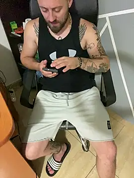 basmul97 Live XXX-Chat