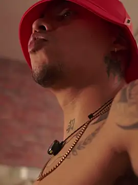 Онлайн чат XXX AlphaMasterXxx