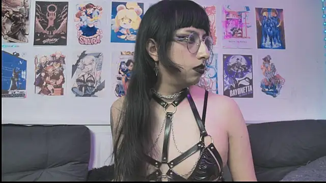 snowblack_'s Live XXX Chat
