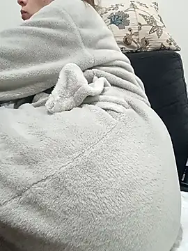 charmingdawn Adlı Modelin Canlı XXX Sohbeti