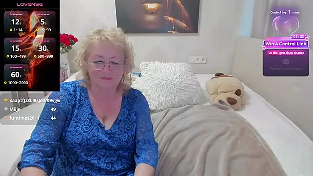 laylaroma's Live XXX Chat
