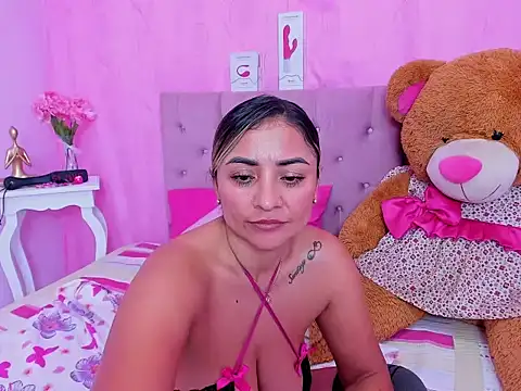 milf_bigass_ Live XXX Chat