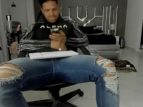 دردشة master_leather الجنسية المباشرة