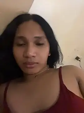 Show de slutty_aki na webcam