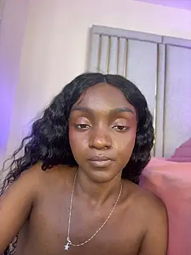 Keirahartz's Live XXX Chat
