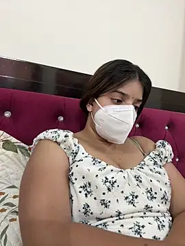 Chat XXX en directo de yourmoni001