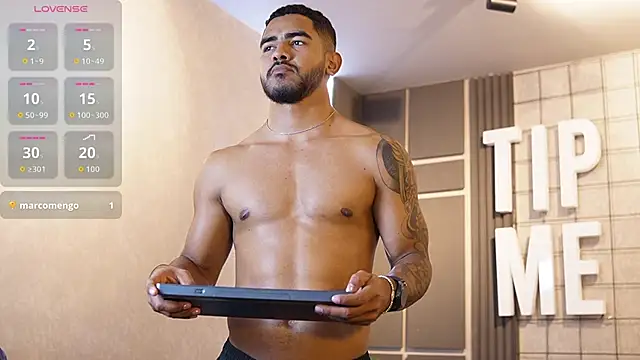 Reik_Vonn Chat XXX in diretta