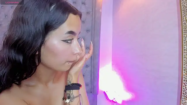 Peiton_Lee_ XXX чат на живо