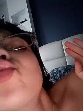 XXX chat uživo modela zyranoct