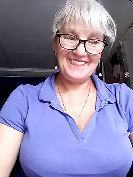 irinamaux Live XXX Chat