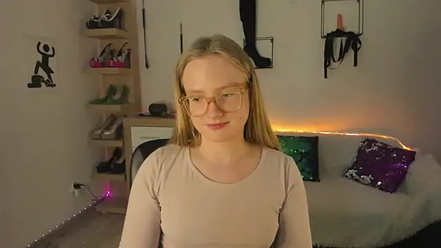 NancyHottie's Live XXX Chat