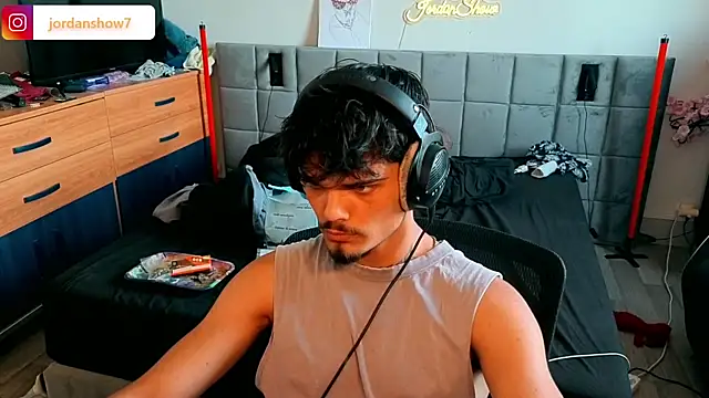 JordanShow 라이브 XXX 채팅