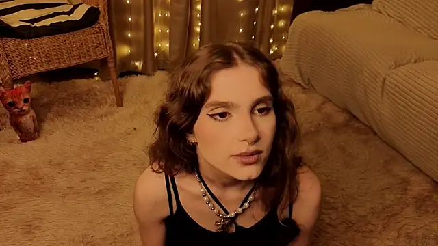 RozanneJordan Adlı Modelin Canlı XXX Sohbeti