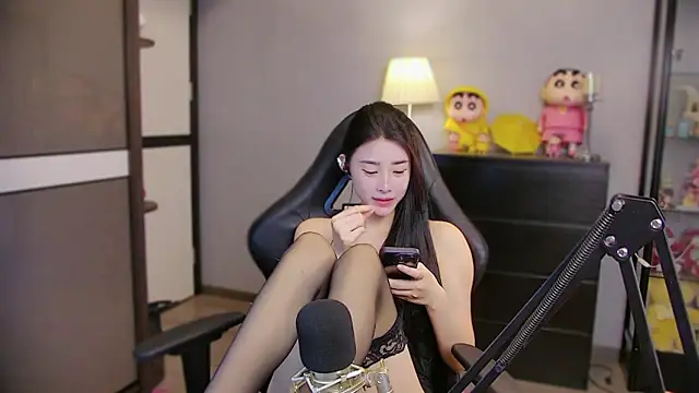 XiaoYuBao- – Live XXX-chat
