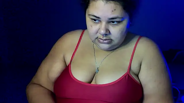Chat +18 de xlatinastar ao vivo