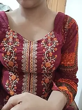 Tanha18 – Live XXX-chat
