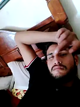 CharlyLmv201's Live XXX Chat