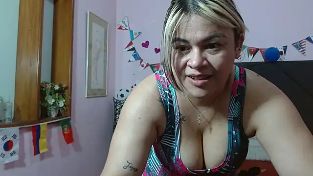 pamela_echeverria – Live XXX-chat