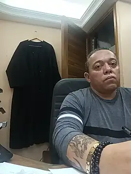LawyerSilver_'s Live XXX Chat