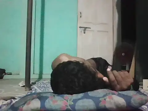 Chat +18 de Tamilgud23 ao vivo
