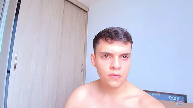 james_carter1's Live XXX Chat