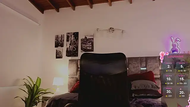 Czat XXX na żywo – emilyrouxe